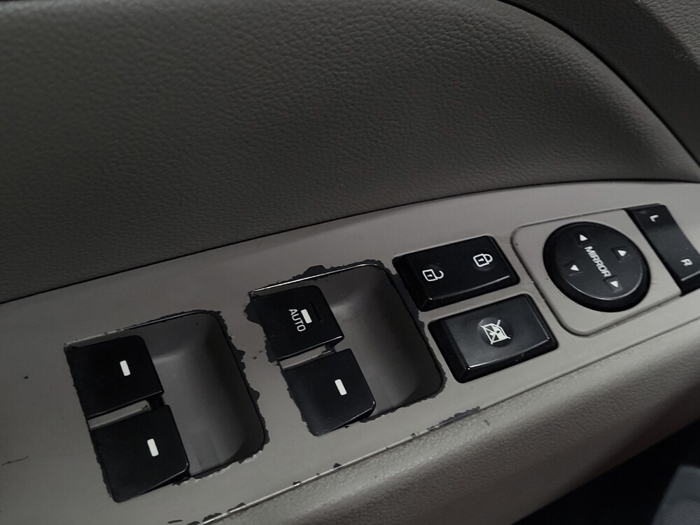 2019 Hyundai Elantra in Pittsburgh, PA 15236 - 18122222 27