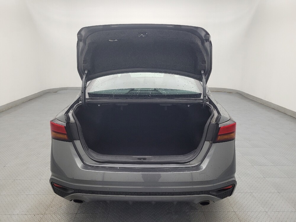 2019 Nissan Altima in Raleigh, NC 27604 - 18122233 29