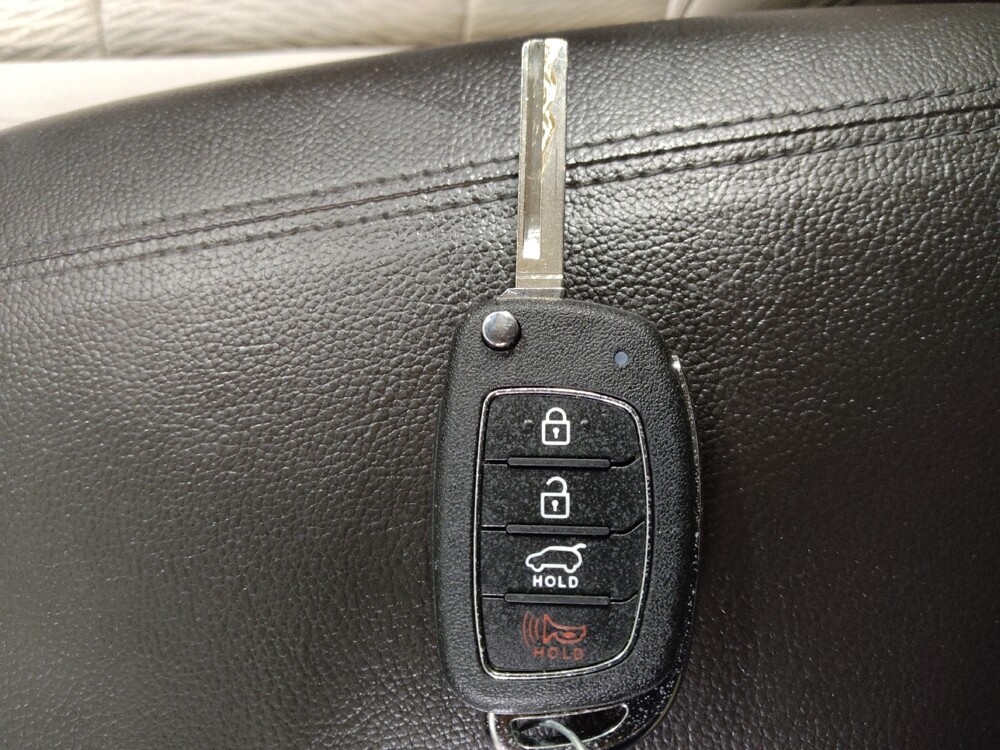 2018 Hyundai Santa Fe in Tallahassee, FL 32304 - 18122236 32