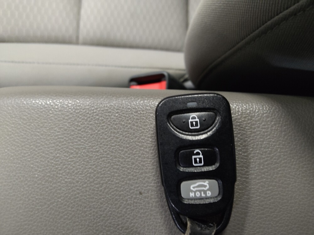 2020 Hyundai Elantra in Tallahassee, FL 32304 - 18122239 32