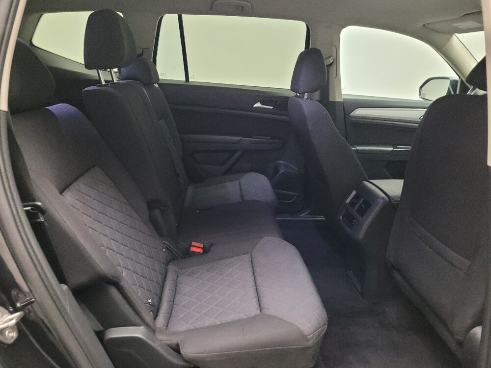 2021 Volkswagen Atlas in Downey, CA 90241 - 18122241 19