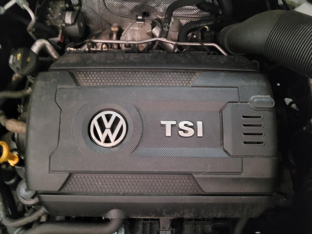 2021 Volkswagen Atlas in Downey, CA 90241 - 18122241 30