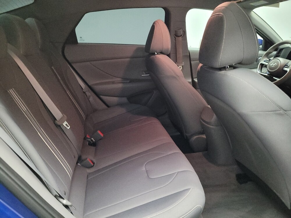 2021 Hyundai Elantra in Riverside, CA 92504 - 18122246 19