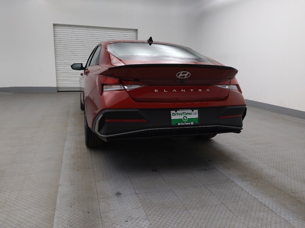 2025 Hyundai Elantra in Denver, CO 80012 - 18122247 6