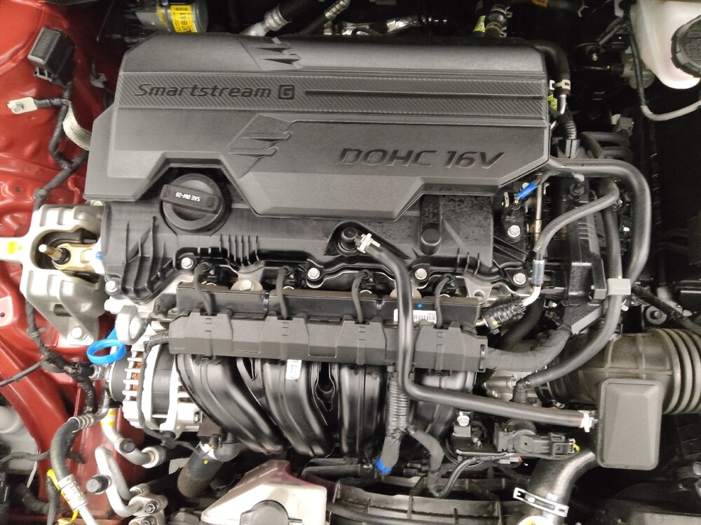 2025 Hyundai Elantra in Denver, CO 80012 - 18122247 30