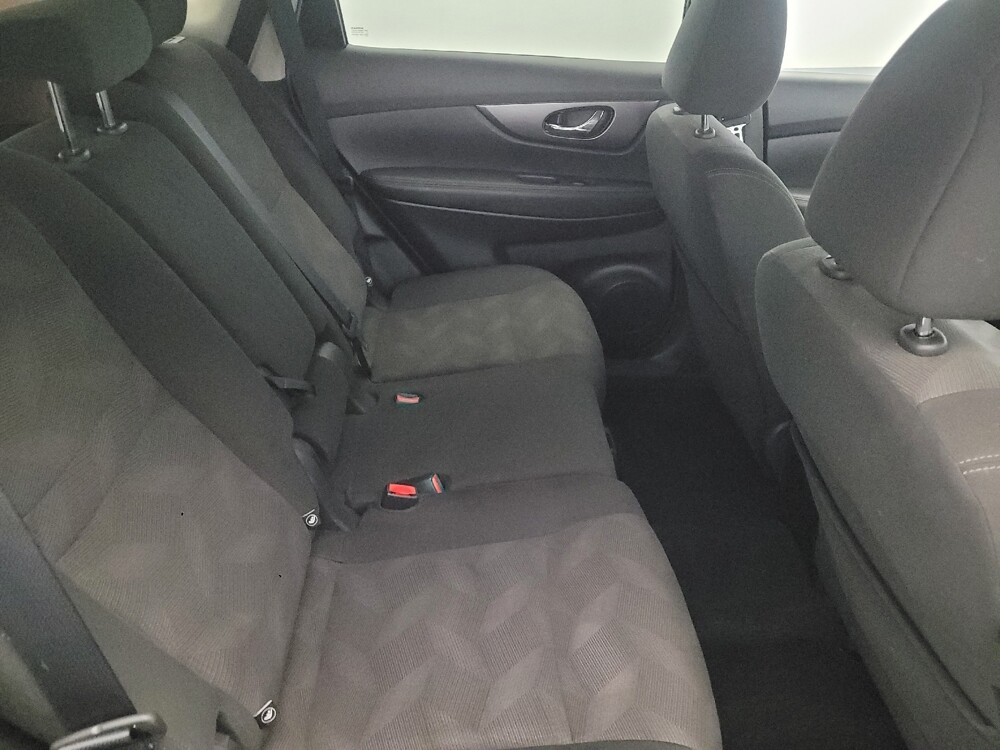 2016 Nissan Rogue in Pittsburgh, PA 15236 - 18122254 19