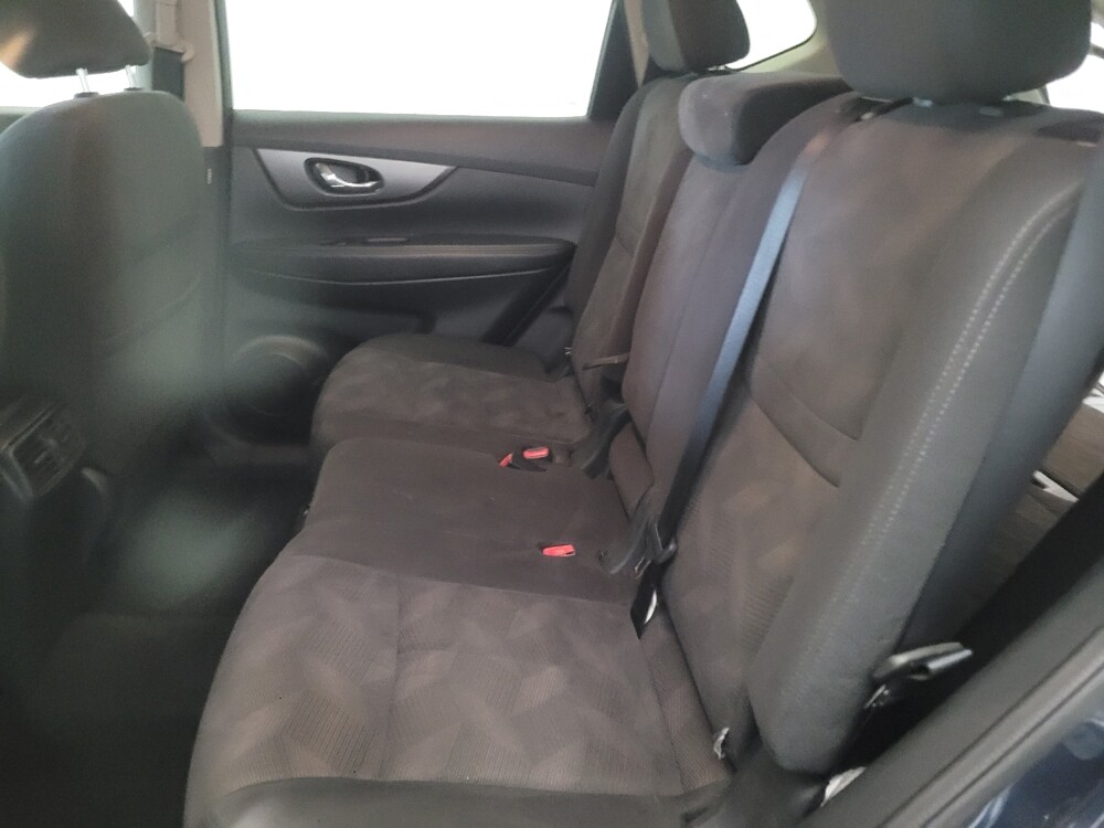 2016 Nissan Rogue in Pittsburgh, PA 15236 - 18122255 18