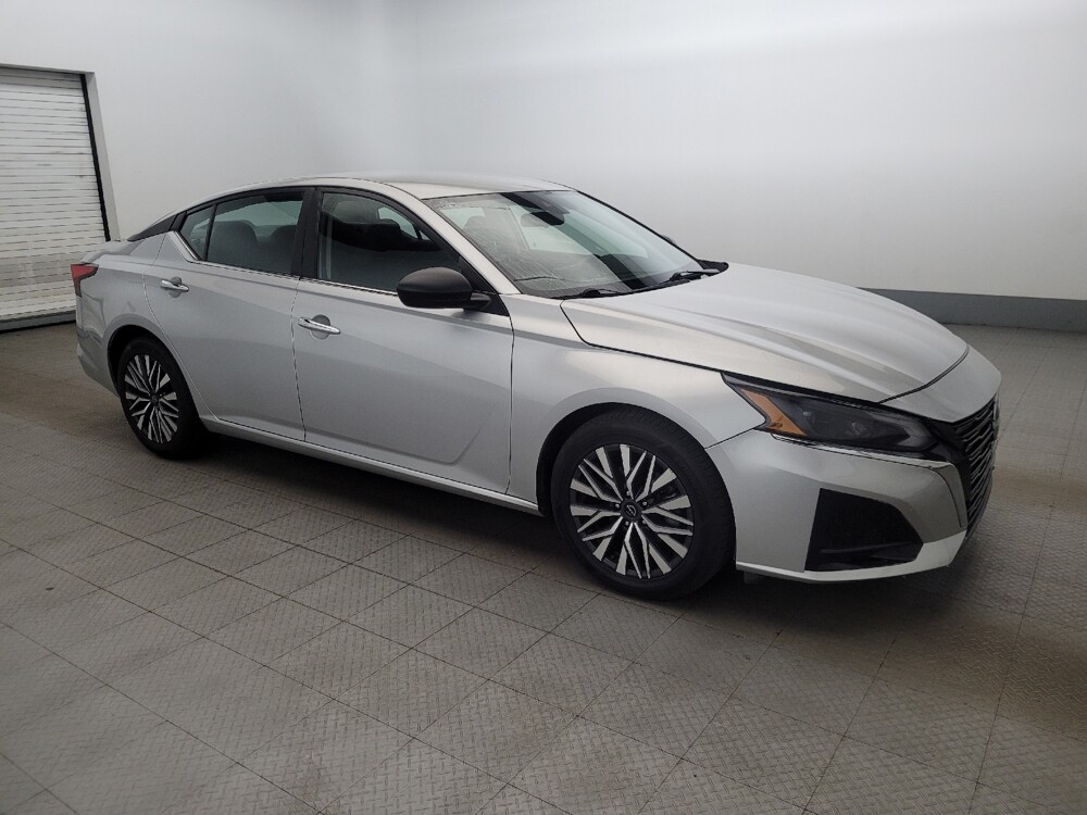 2024 Nissan Altima in Pittsburgh, PA 15236 - 18122256 11