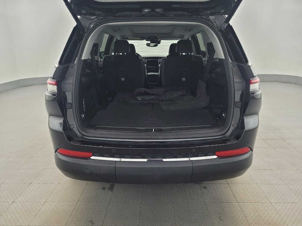 2022 Jeep Grand Cherokee L in Pittsburgh, PA 15236 - 18122257 29