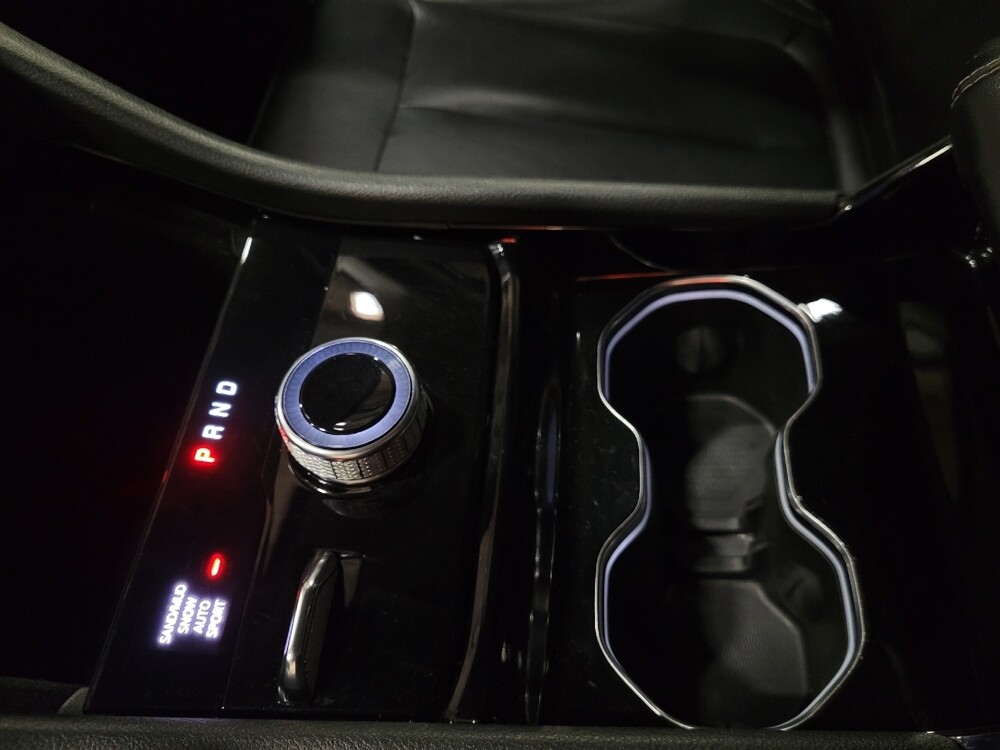 2022 Jeep Grand Cherokee L in Pittsburgh, PA 15236 - 18122257 26