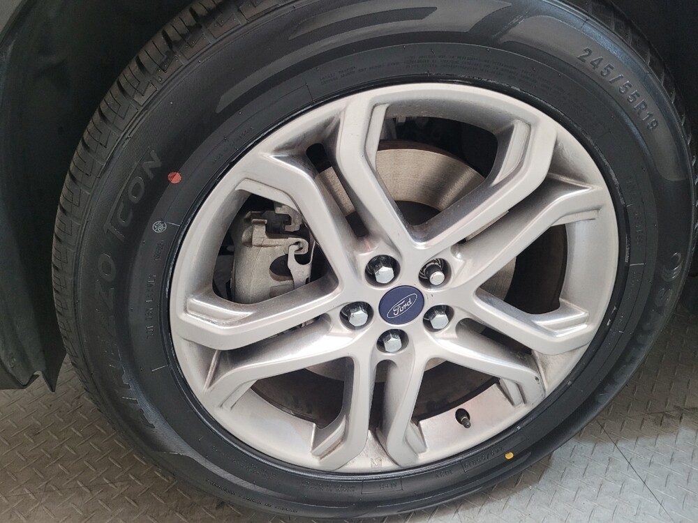 2017 Ford Edge in Riverside, CA 92504 - 18122259 31