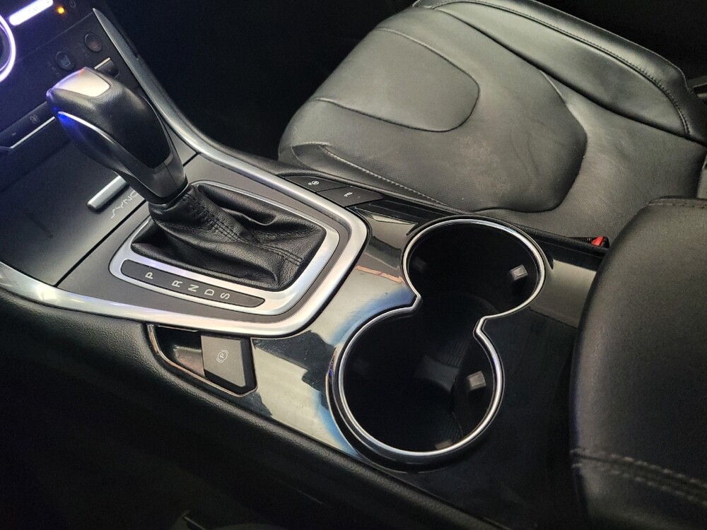 2017 Ford Edge in Riverside, CA 92504 - 18122259 26