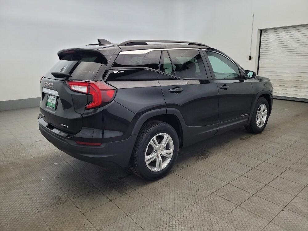2024 GMC Terrain in Newport News, VA 23601 - 18122260 10