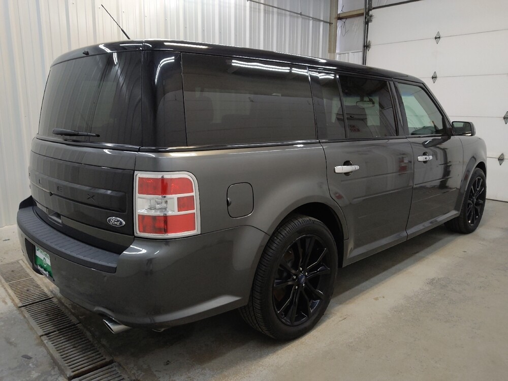 2019 Ford Flex in Cincinnati, OH 45255 - 18122262 10