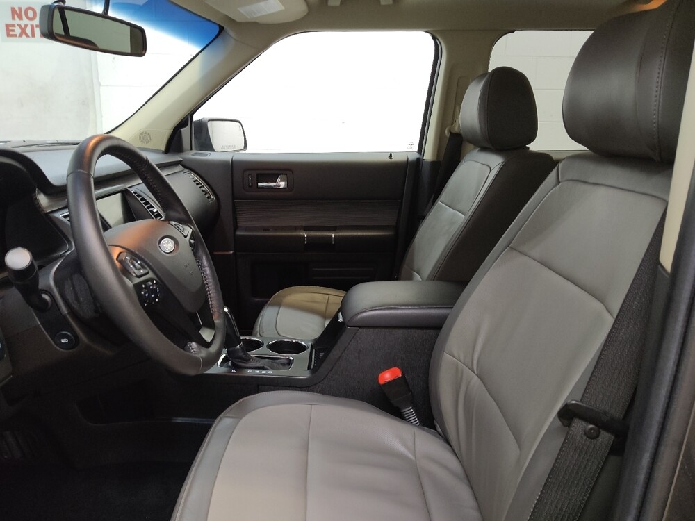 2019 Ford Flex in Cincinnati, OH 45255 - 18122262 17