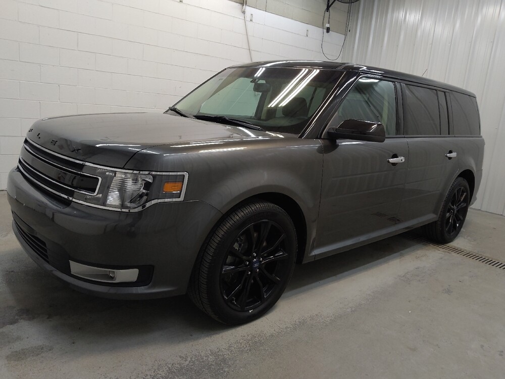 2019 Ford Flex in Cincinnati, OH 45255 - 18122262 2