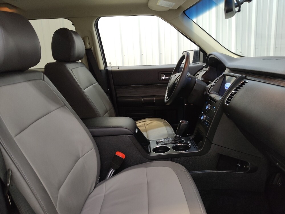 2019 Ford Flex in Cincinnati, OH 45255 - 18122262 21