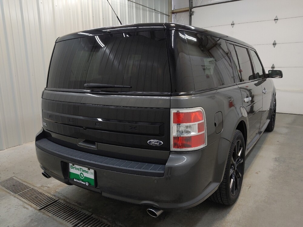 2019 Ford Flex in Cincinnati, OH 45255 - 18122262 9