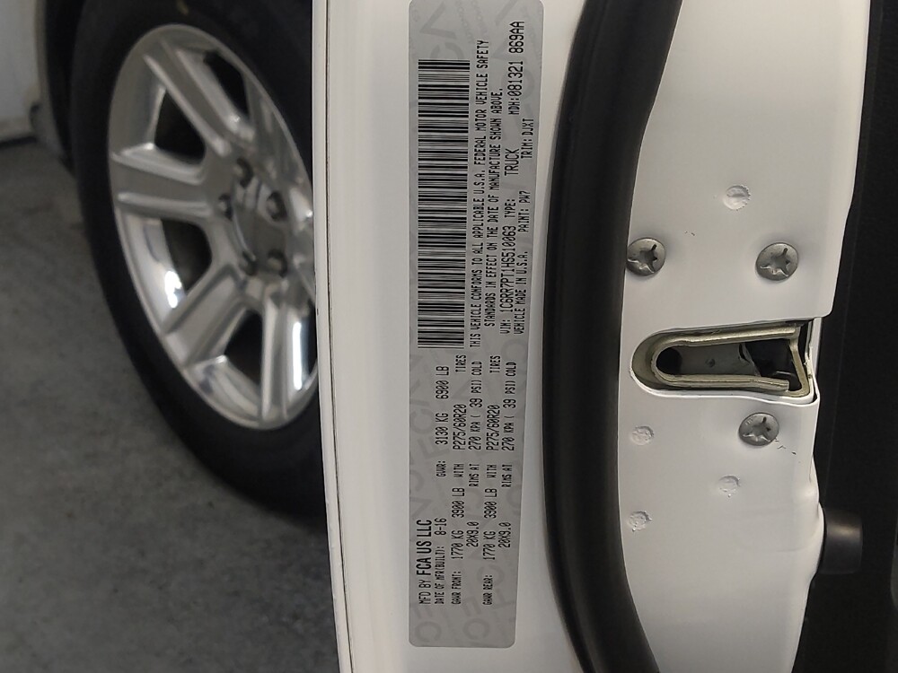 2017 RAM 1500 in Cincinnati, OH 45255 - 18122264 33