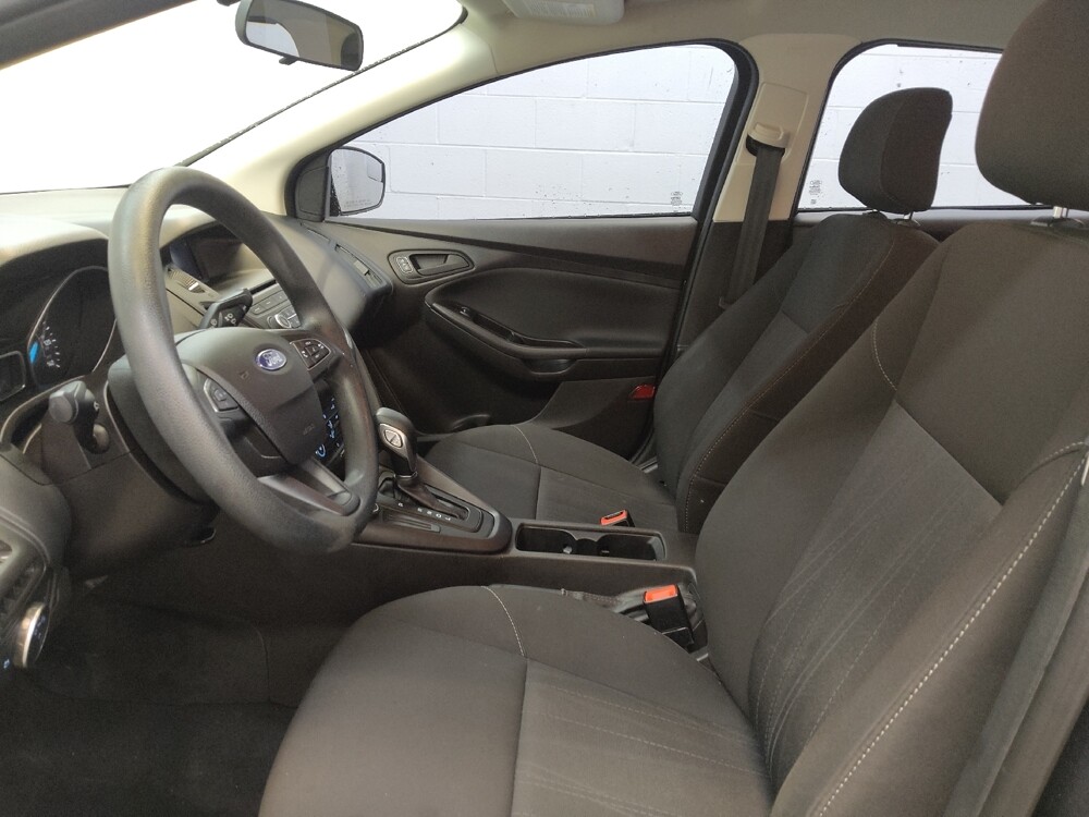 2017 Ford Focus in Fairfield, OH 45014 - 18122265 17