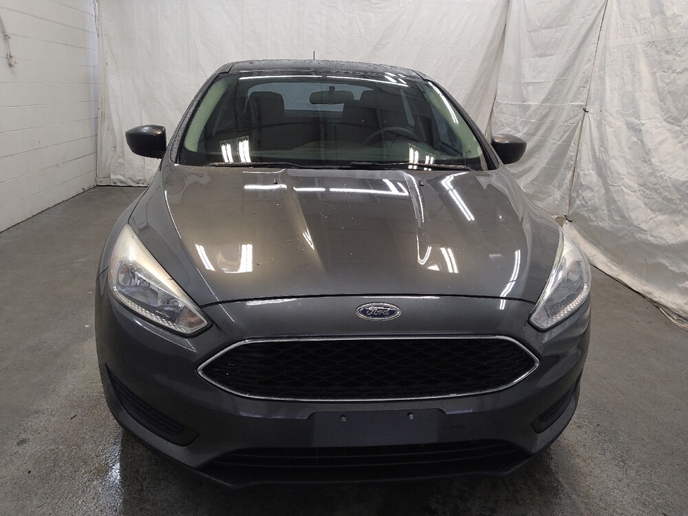 2017 Ford Focus in Fairfield, OH 45014 - 18122265 14