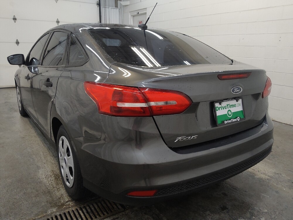 2017 Ford Focus in Fairfield, OH 45014 - 18122265 5