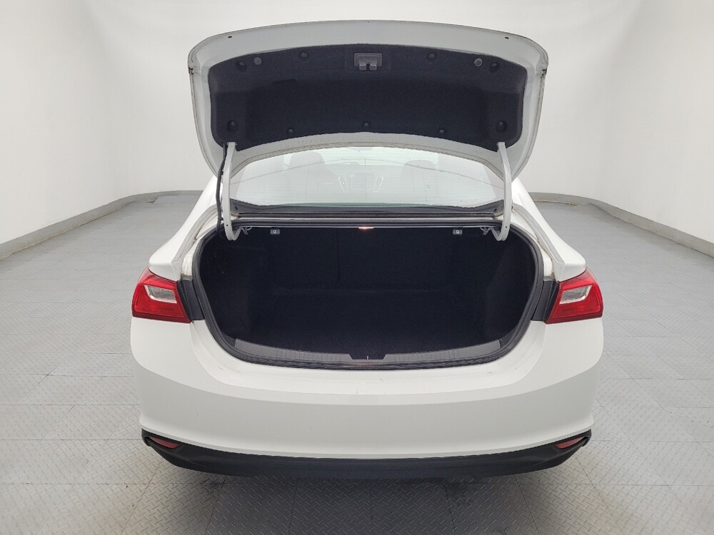 2023 Chevrolet Malibu in Winston-Salem, NC 27103 - 18122272 29