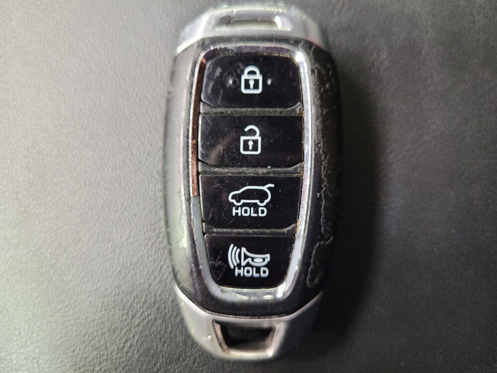 2019 Hyundai Santa Fe in Charlotte, NC 28273 - 18122273 32