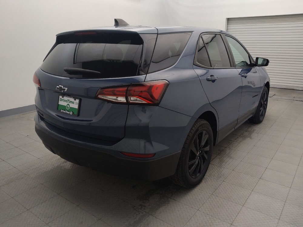 2024 Chevrolet Equinox in Houston, TX 77074 - 18122276 9