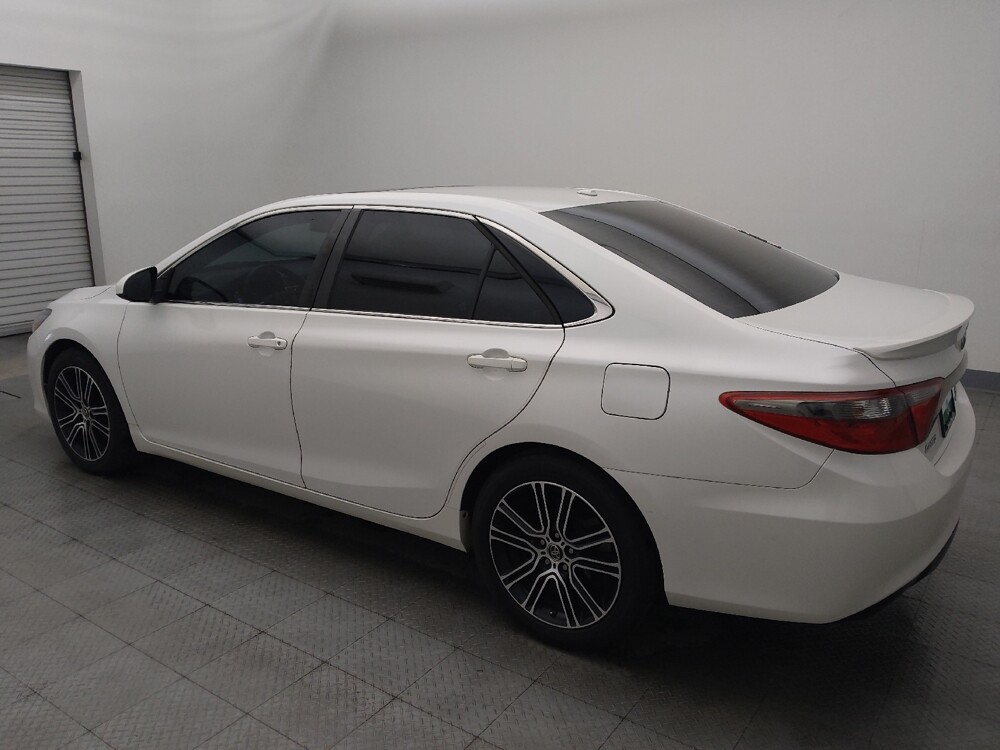 2016 Toyota Camry in Houston, TX 77034 - 18122277 3