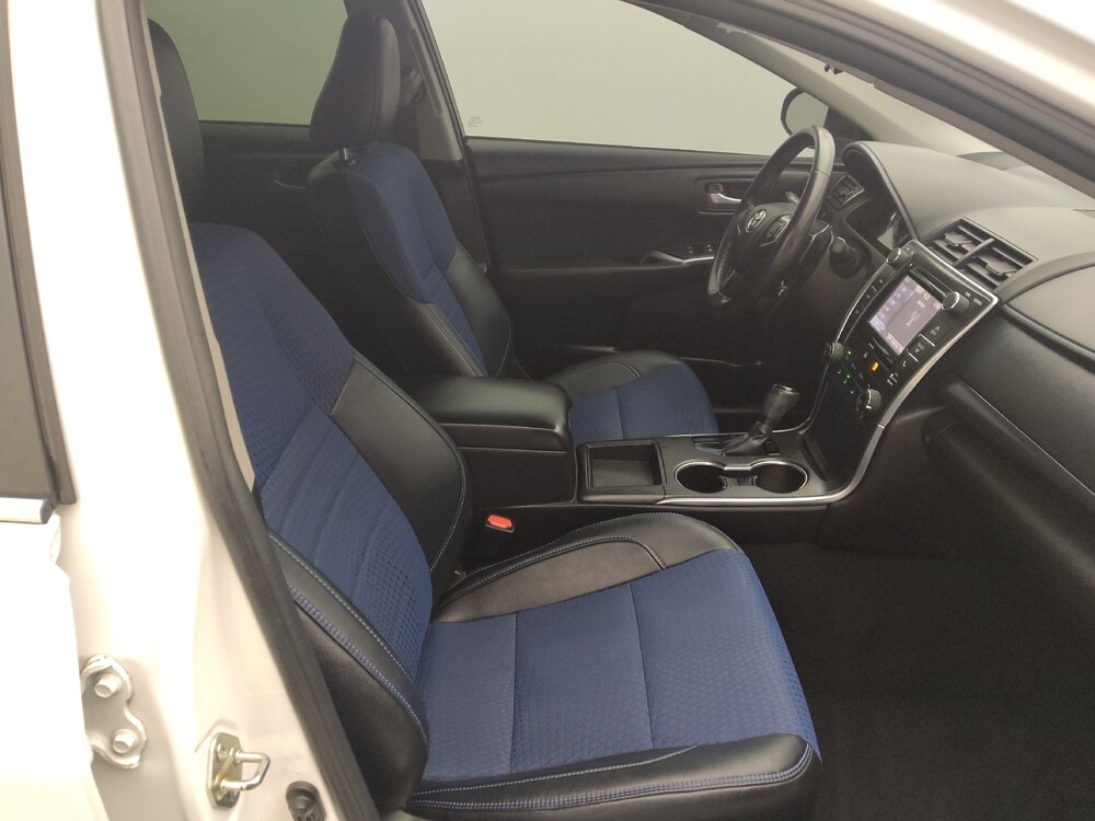 2016 Toyota Camry in Houston, TX 77034 - 18122277 21