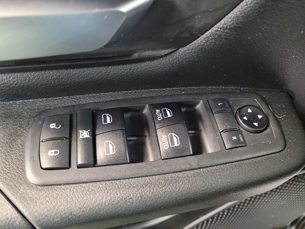 2019 RAM 1500 in Bradenton, FL 34207 - 18122281 27