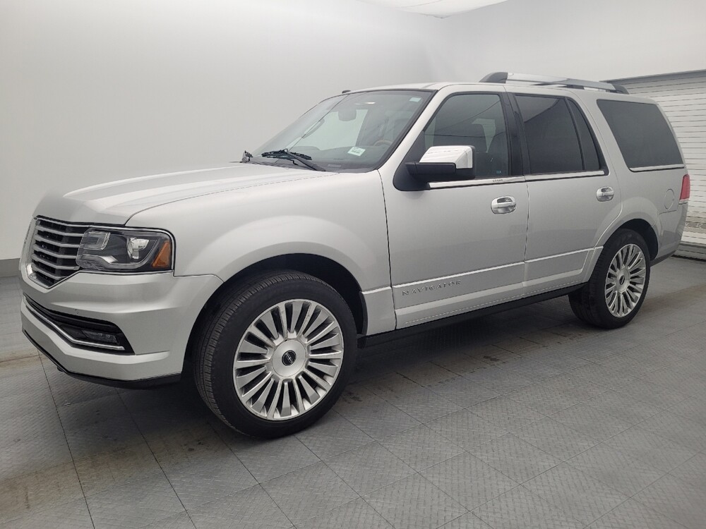 2017 Lincoln Navigator in Bradenton, FL 34207 - 18122283 2