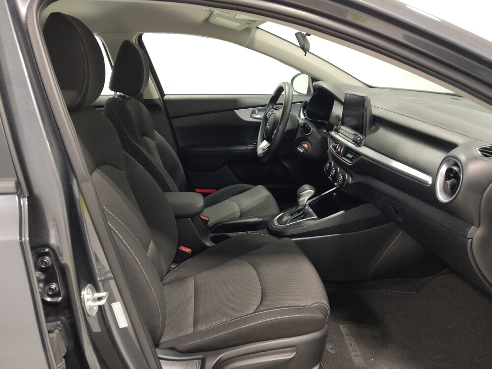 2024 Kia Forte in Columbus, OH 43231 - 18122287 21