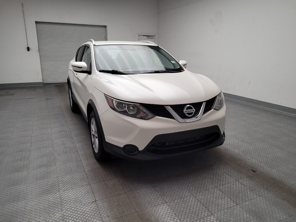 2017 Nissan Rogue Sport in Riverside, CA 92504 - 18122290 14