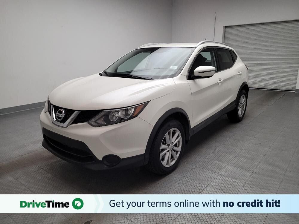 2017 Nissan Rogue Sport in Riverside, CA 92504 - 18122290