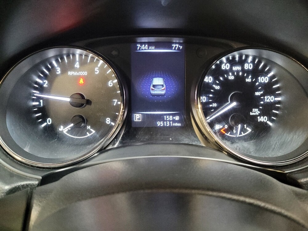 2017 Nissan Rogue Sport in Riverside, CA 92504 - 18122290 23