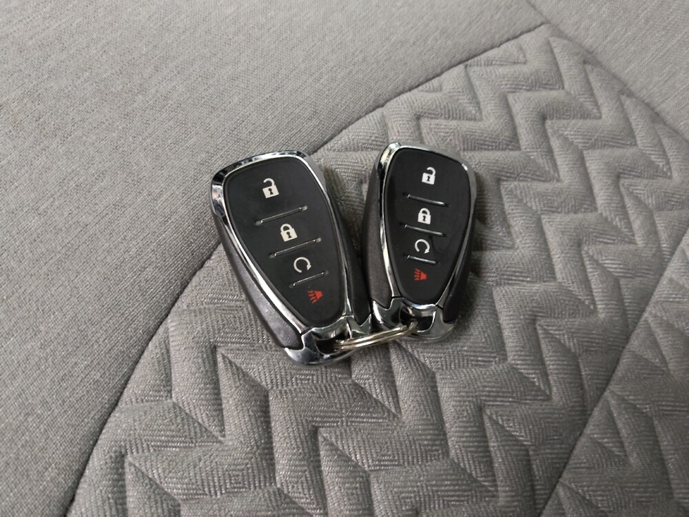 2024 Chevrolet Equinox in St. Louis, MO 63125 - 18122291 32