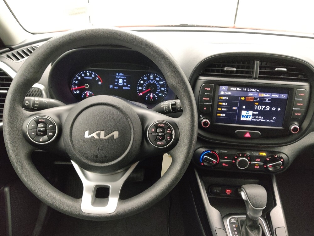 2022 Kia Soul in Charlotte, NC 28213 - 18122297 22