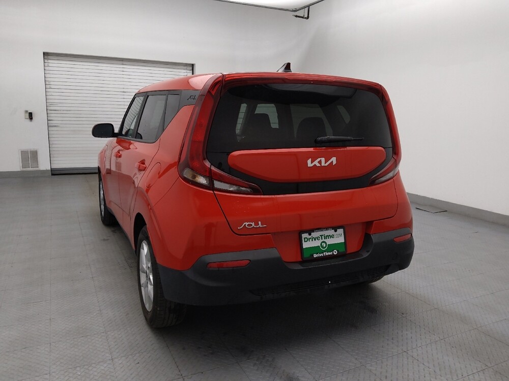 2022 Kia Soul in Charlotte, NC 28213 - 18122297 6
