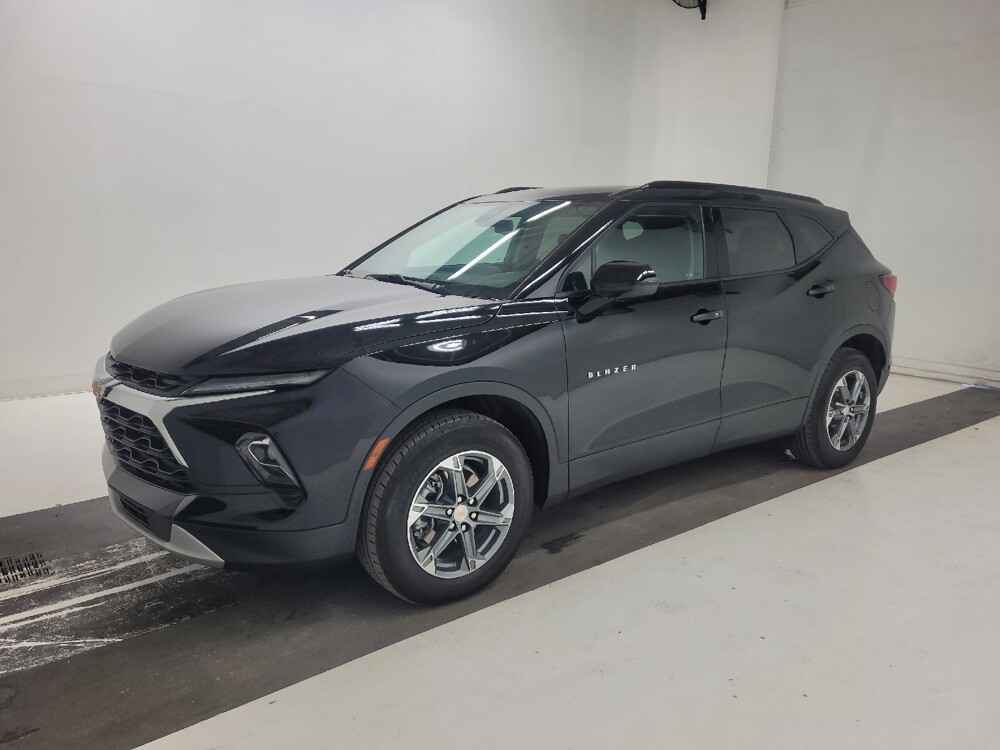 2024 Chevrolet Blazer in St. Louis, MO 63125 - 18122299 2