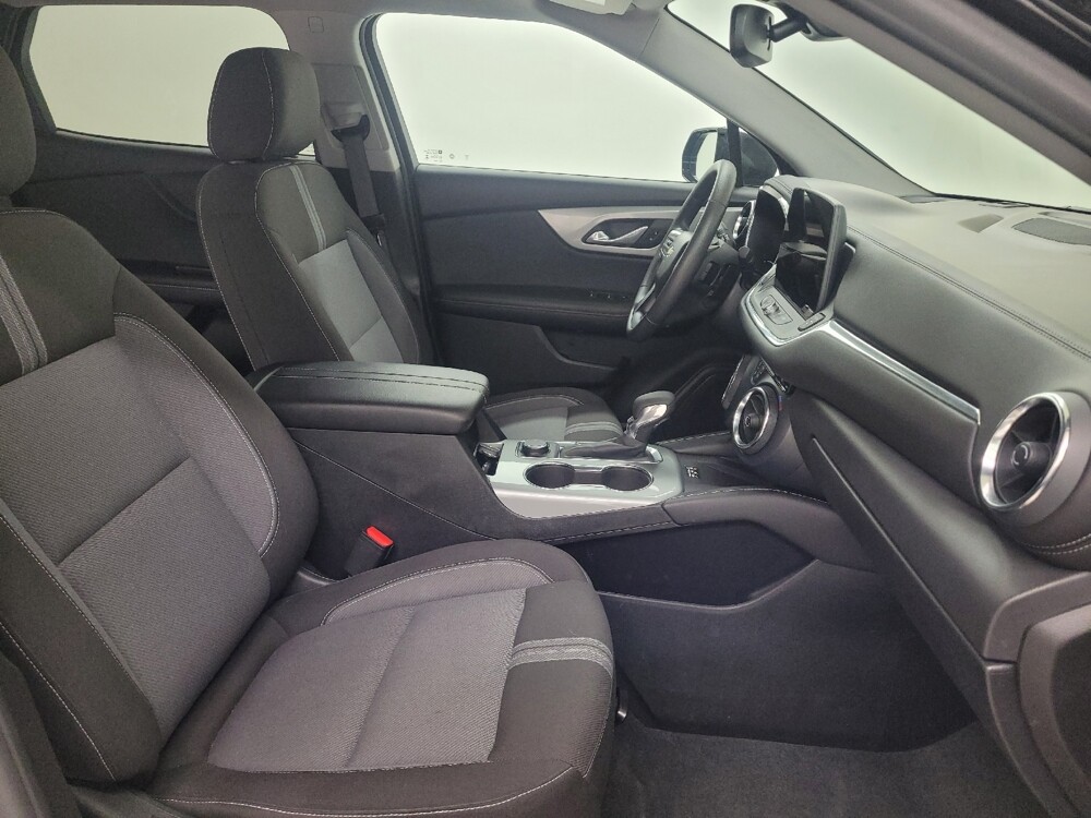2024 Chevrolet Blazer in St. Louis, MO 63125 - 18122299 21