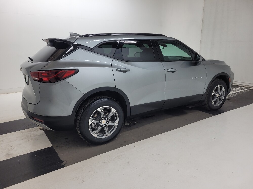 2024 Chevrolet Blazer in St. Louis, MO 63125 - 18122300 10