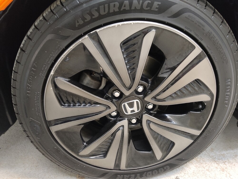 2017 Honda Civic in Cincinnati, OH 45255 - 18122302 31