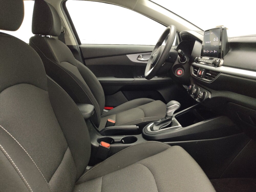 2024 Kia Forte in Plano, TX 75074 - 18122304 21