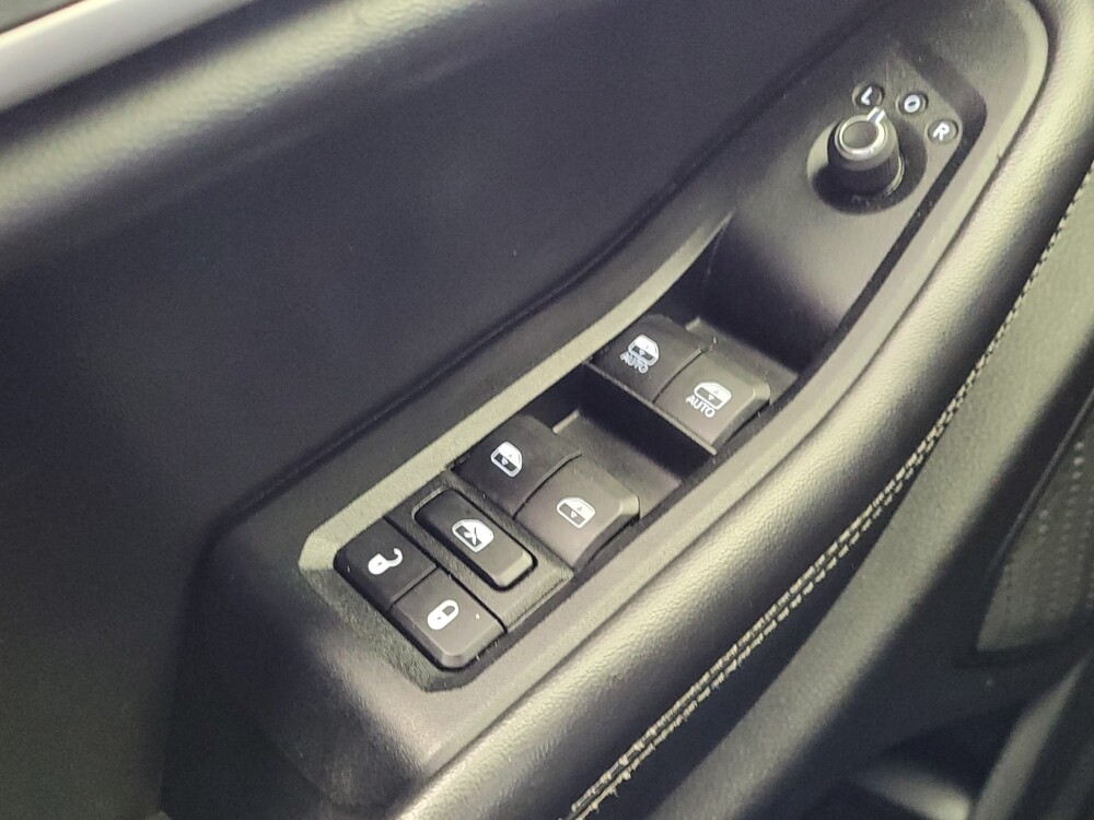 2023 Jeep Grand Cherokee in Maple Heights, OH 44137 - 18122306 27