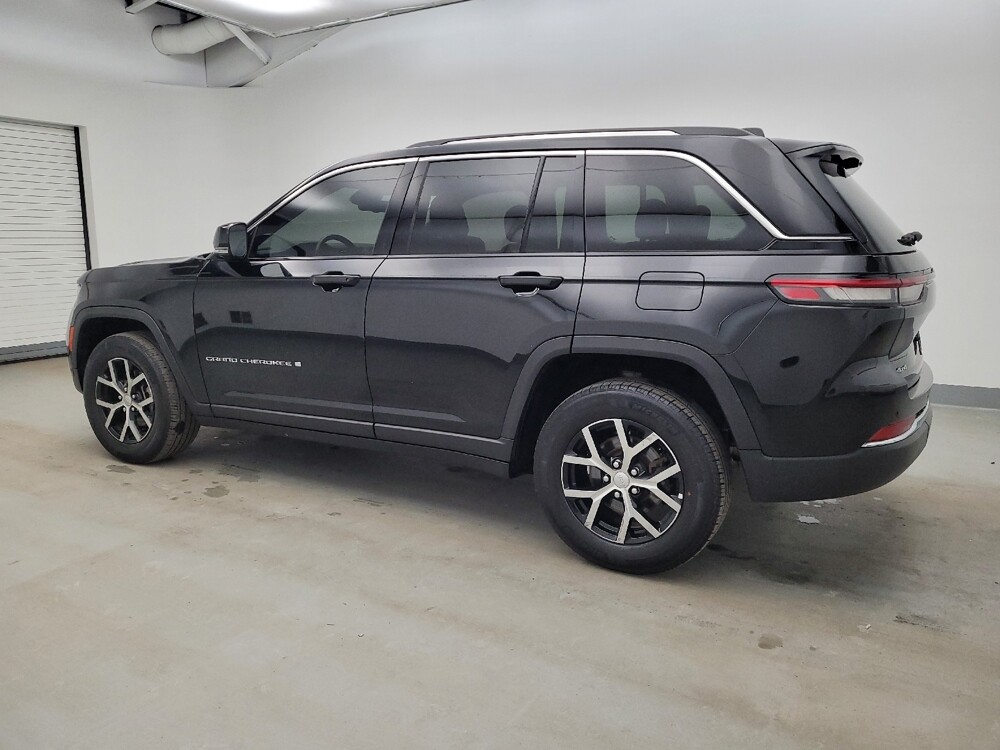 2023 Jeep Grand Cherokee in Maple Heights, OH 44137 - 18122306 3