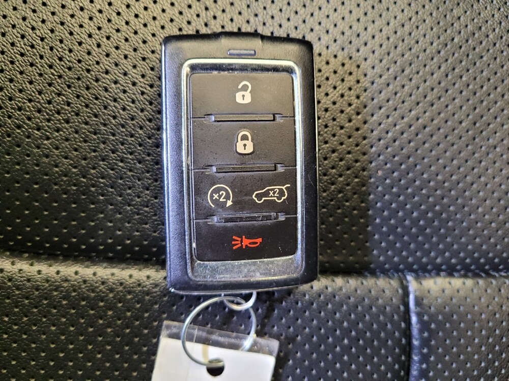 2023 Jeep Grand Cherokee in Maple Heights, OH 44137 - 18122306 32