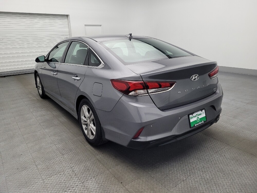 2018 Hyundai Sonata in Kissimmee, FL 34744 - 18122313 5