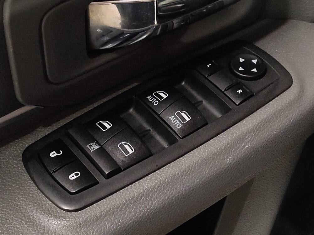 2019 RAM 1500 in Savannah, GA 31419 - 18122319 27